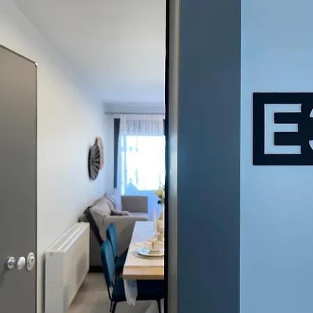 Urban Oasis In Ellinikon Apartment Athens Exterior photo