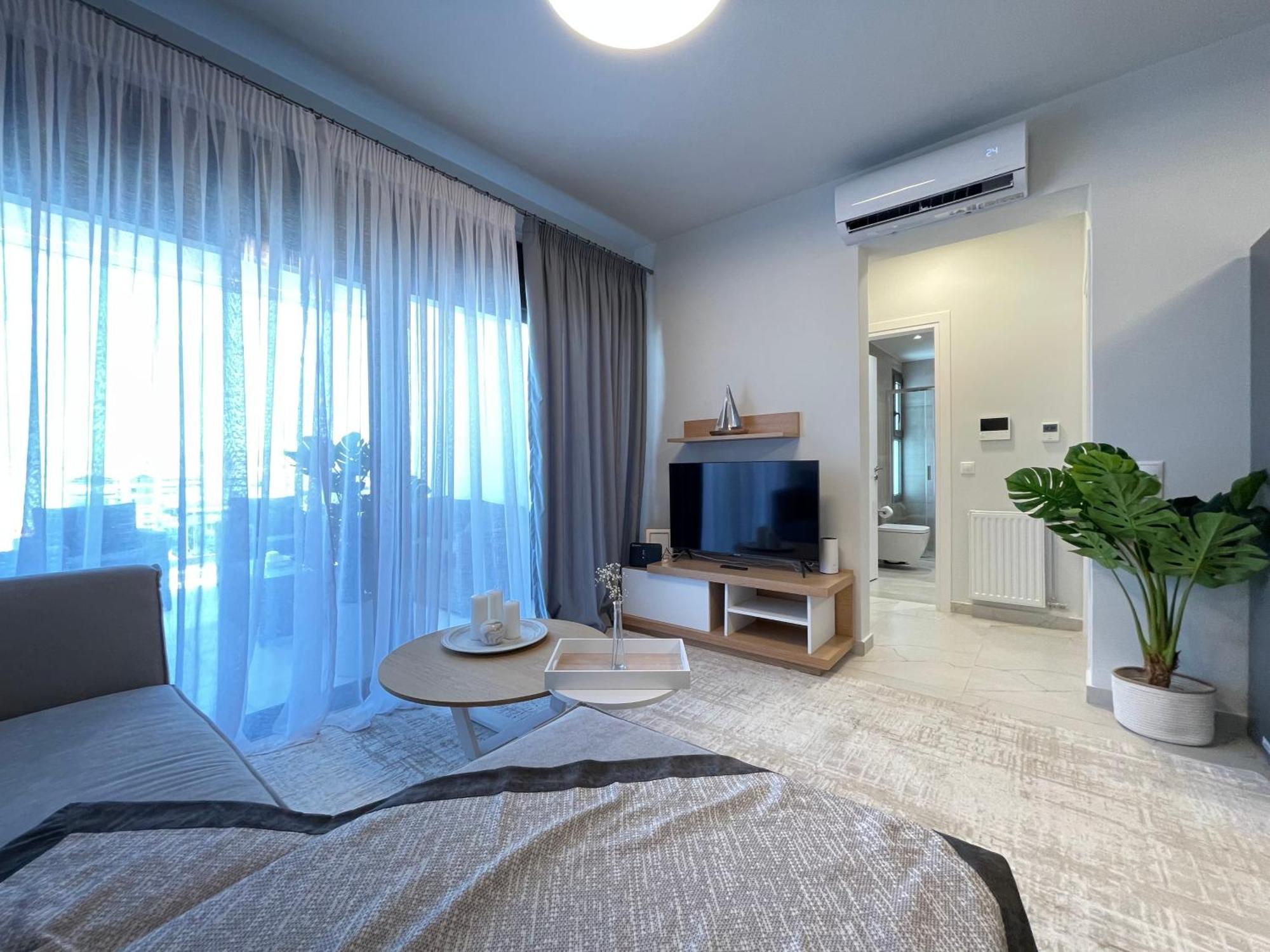 Apartment Urban Oasis In Ellinikon *