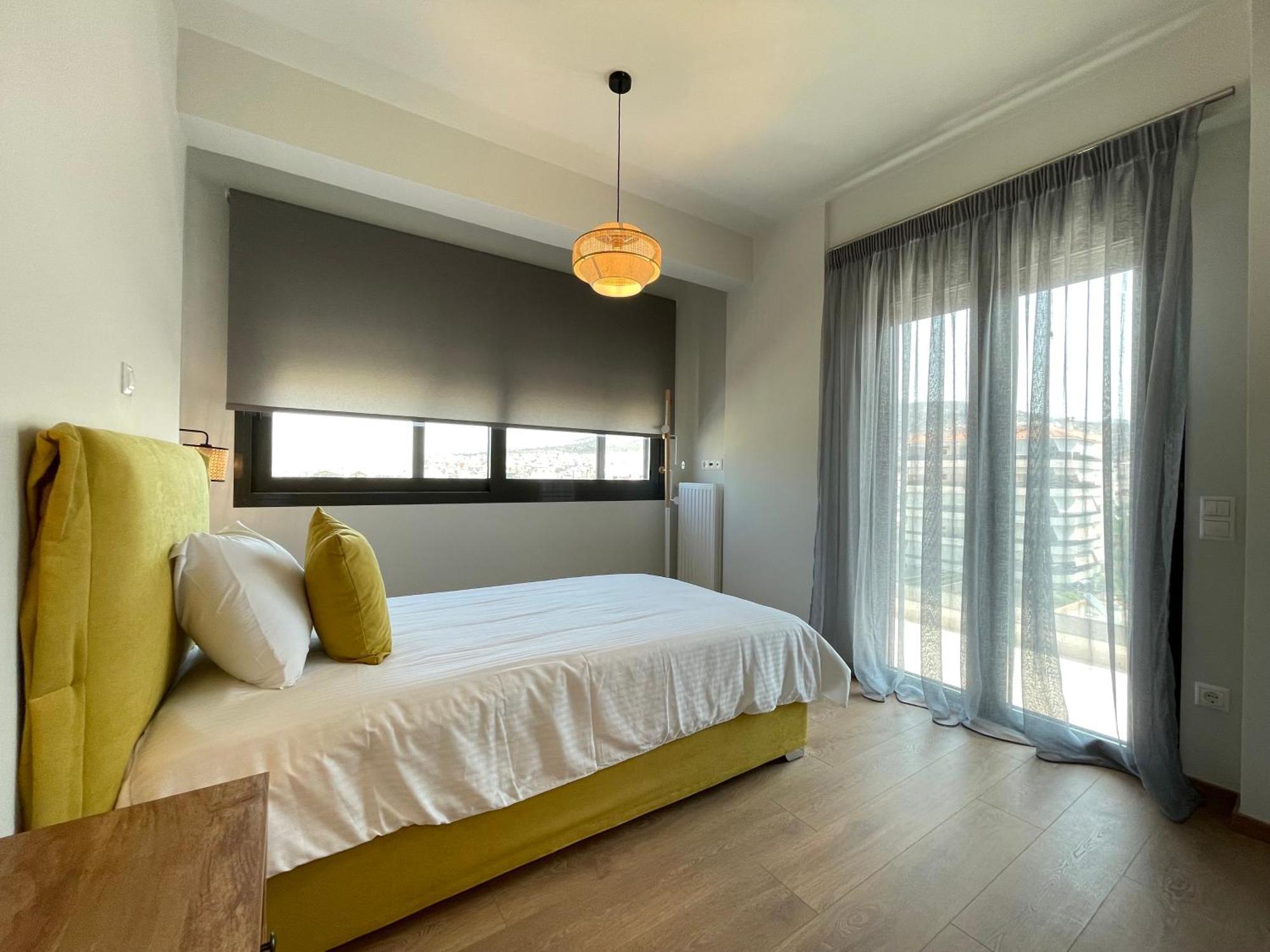 Urban Oasis In Ellinikon Apartment